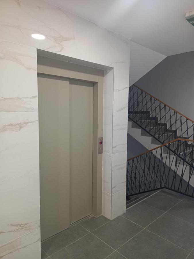 Avenija Oaza Apartamento Novi Sad Exterior foto