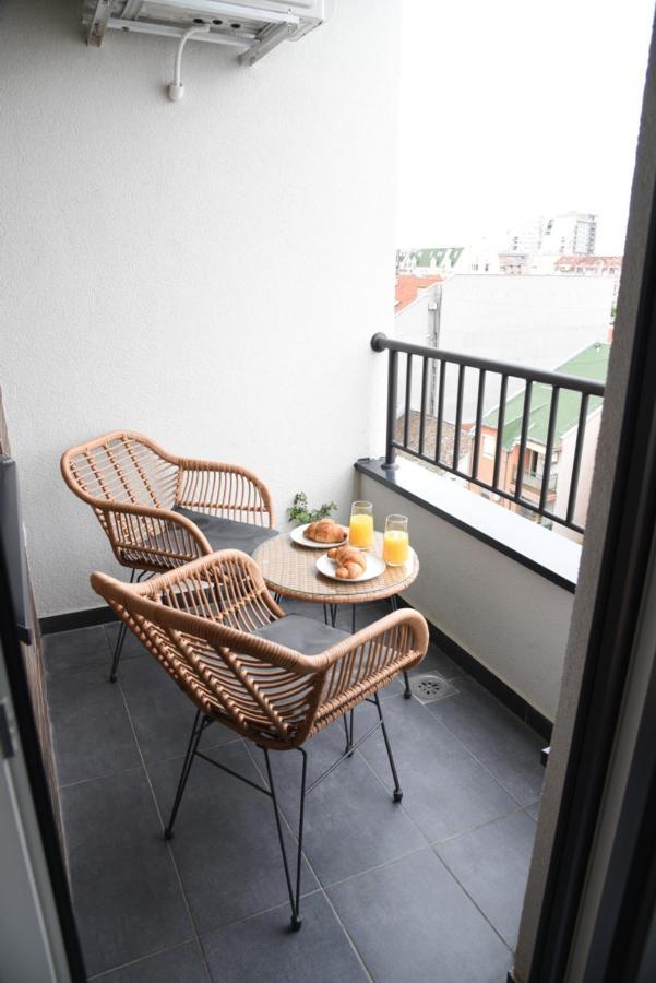Avenija Oaza Apartamento Novi Sad Exterior foto