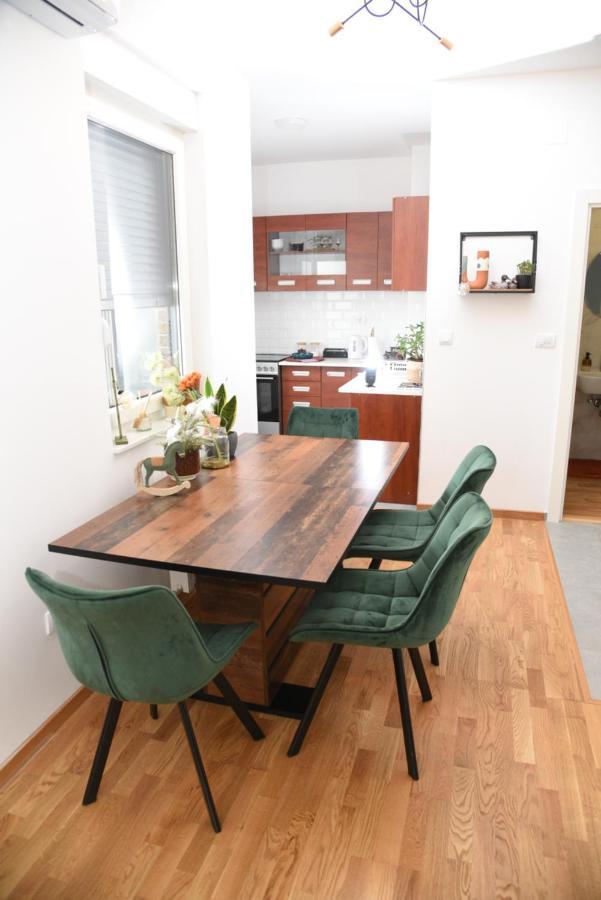 Avenija Oaza Apartamento Novi Sad Exterior foto